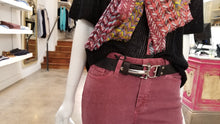 Load image into Gallery viewer, Equestrian Buckle Belt - Black Leather