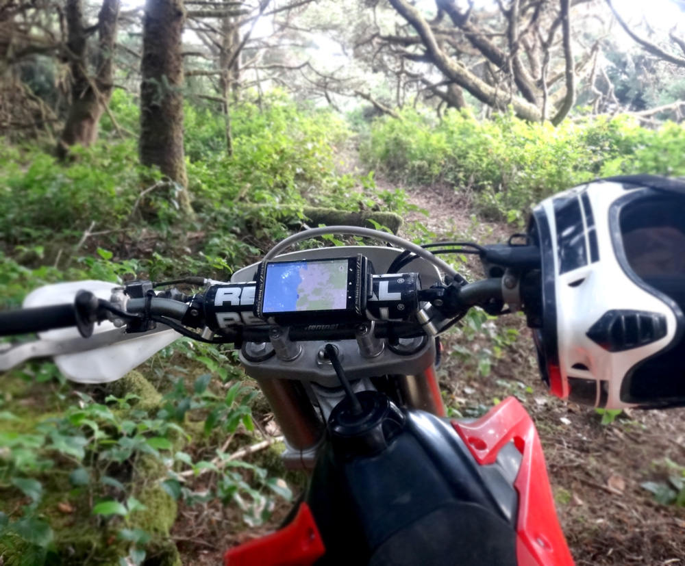 universal phone holder mount for motorcycle dirt bike motocross handlebars or stem