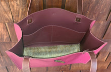 Load image into Gallery viewer, Leather Tote - Fuschia
